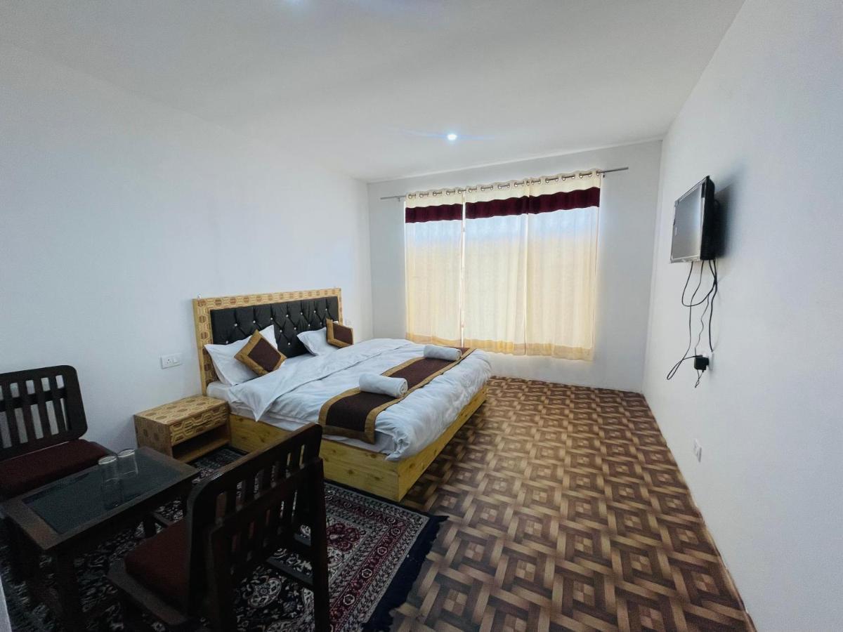 Zlatan Guest House Leh Buitenkant foto